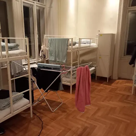 Vandrarhem Gb Budapest
